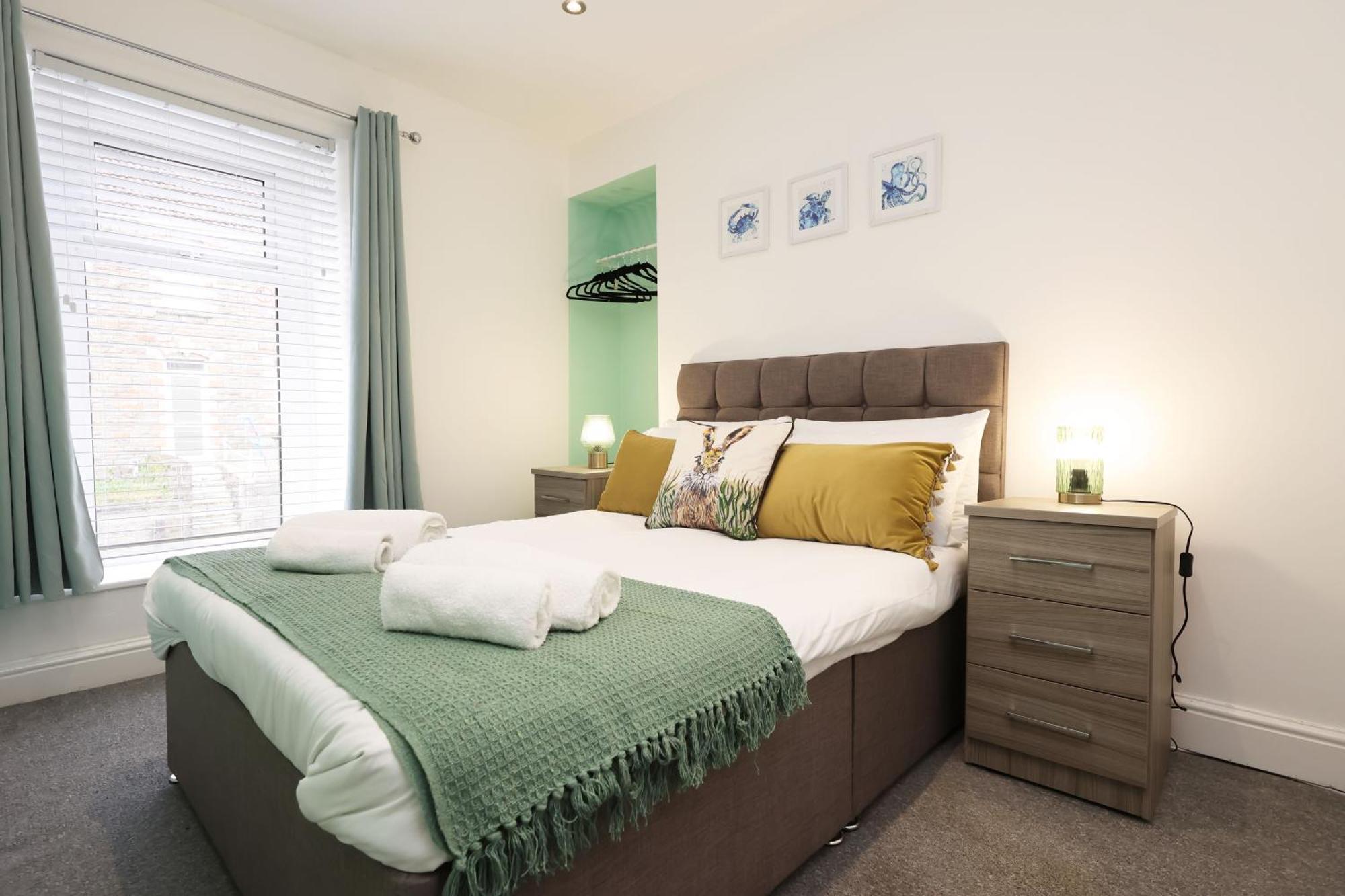 Viewing Deck, On-Street Parking, Tv In Every Room Swansea Exterior foto